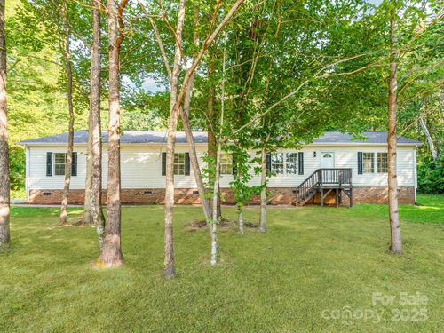 1219 Foxlaire Dr, Denver, NC, 28037-8784 | Card Image
