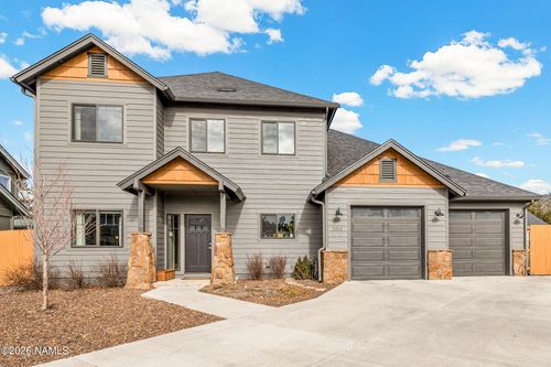 2816 N Gregg Dr, Flagstaff, AZ, 86001-1073 | Card Image