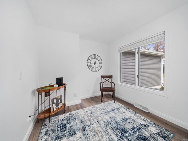 8006 E Cherokee Rd, House other with 3 bedrooms, 2 bathrooms and null parking in Syracuse IN | Image 32