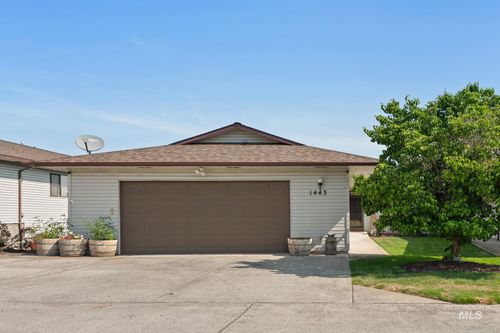 1443 29th St, Lewiston, ID, 83501-7523 | Card Image