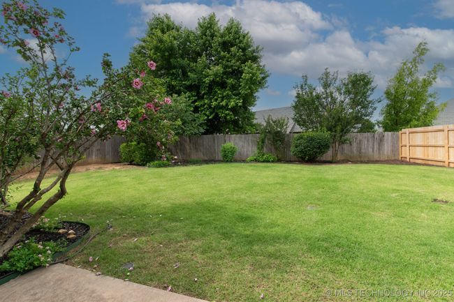 324 E 125 Th Pl S, House other with 4 bedrooms, 3 bathrooms and null parking in Jenks OK | Image 17