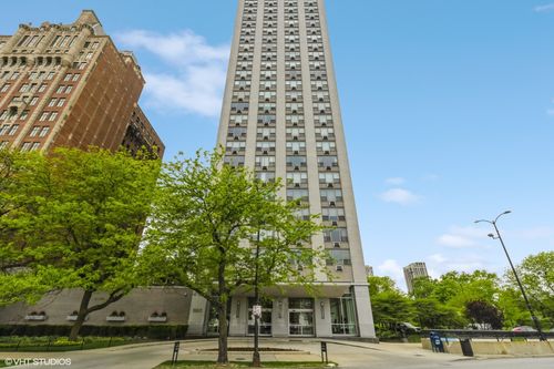 apt-32c-1550 N Lake Shore Dr, Chicago, IL, 60610-6613 | Card Image