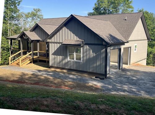 42 Robins Nest, Young Harris, GA, 30582 | Card Image
