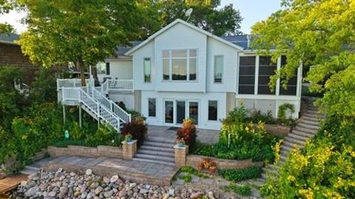 7493 Twin Lakes Rd, Manson, IA, 50563-7006 | Card Image