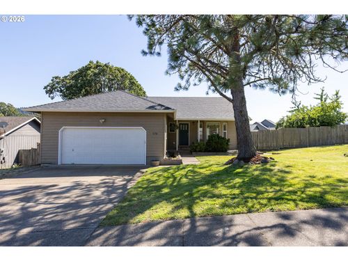 578 Pioneer St, Philomath, OR, 97370-9398 | Card Image