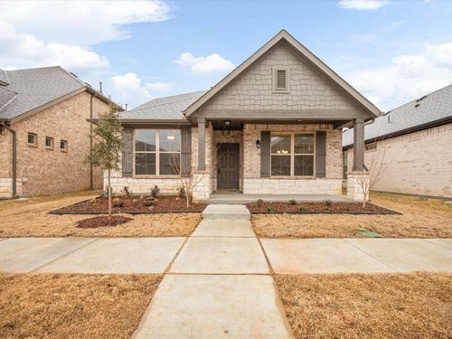 2036 Almassera Dr, Little Elm, TX, 75068-1729 | Card Image