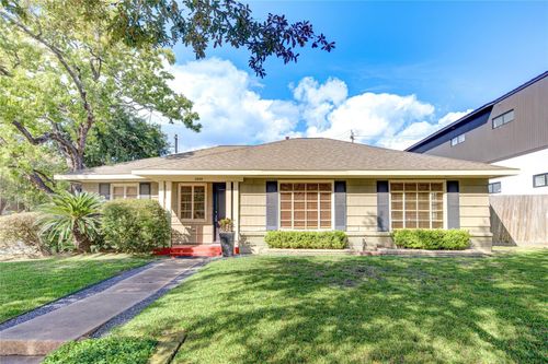 3930 Drake St, Houston, TX, 77005-1122 | Card Image