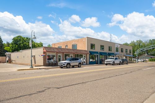 4524 Lake Street, Bridgman, MI, 49106 | Card Image