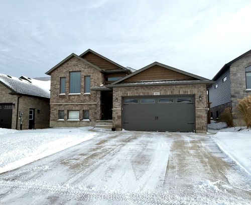 161 17th Ave A, Hanover, ON, N4N0B5 | Card Image