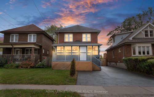 317 Gliddon Ave, Oshawa, ON, L1H1Z2 | Card Image