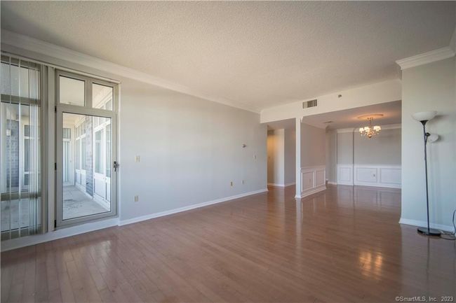 APT-403 - 235 E River Dr, Condo with 3 bedrooms, 2 bathrooms and null parking in East Hartford CT | Image 8