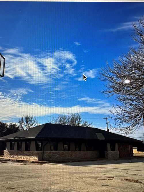 2215 Hickory St, Colorado City, TX, 79512-3485 | Card Image