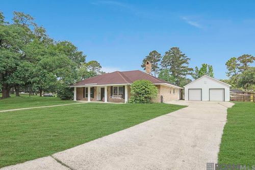 5621 Hyacinth Ave, Baton Rouge, LA, 70808-8846 | Card Image