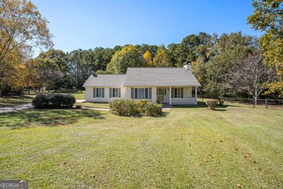 205 Old Mill Drive, House other with 3 bedrooms, 2 bathrooms and 2 parking in Locust Grove GA | Image 1