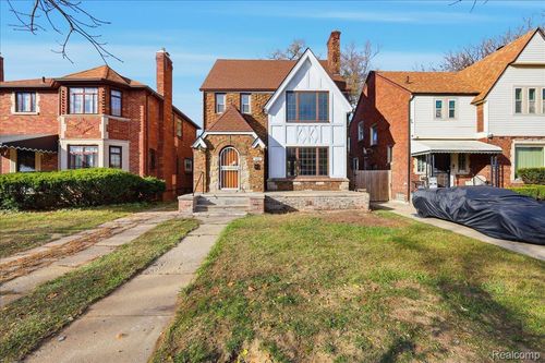 18961 Pennington Dr, Detroit, MI, 48221-2167 | Card Image