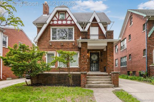 16239 Baylis St, Detroit, MI, 48221-3182 | Card Image