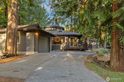 761 Kala Point Dr, Port Townsend, WA, 98368-2503 | Card Image
