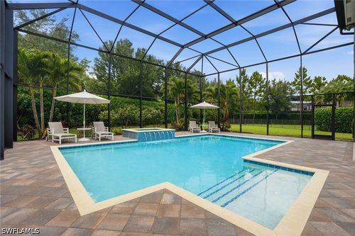 4021 Thistle Creek Ct, NAPLES, FL, 34119-8697 | Card Image