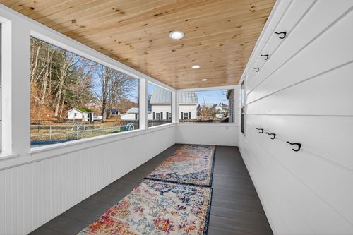 1668 Hartford Ave, Wilder, VT, 05088-9700 | Card Image