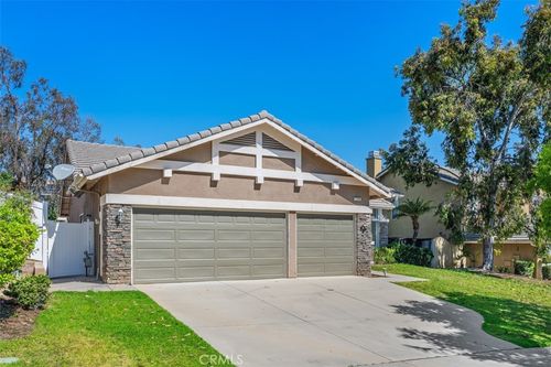 3308 Willow Park Cir, Corona, CA, 92881 | Card Image