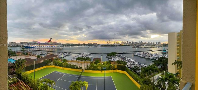 APT-1012 - 90 Alton Rd, Condo with 2 bedrooms, 2 bathrooms and null parking in Miami Beach FL | Image 28