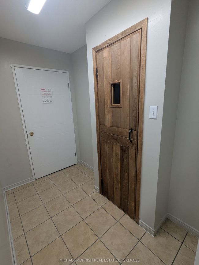 1209 - 30 Chapman Crt, Condo with 2 bedrooms, 2 bathrooms and null parking in London ON | Image 5