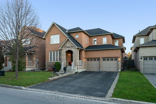 37 Newbridge Ave, Richmond Hill, ON, L4E3Z9 | Card Image