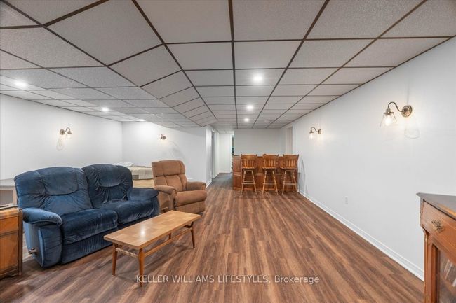 4609 Douglas Line, House other with 4 bedrooms, 2 bathrooms and 5 parking in Town Of Plympton Wyoming ON | Image 26