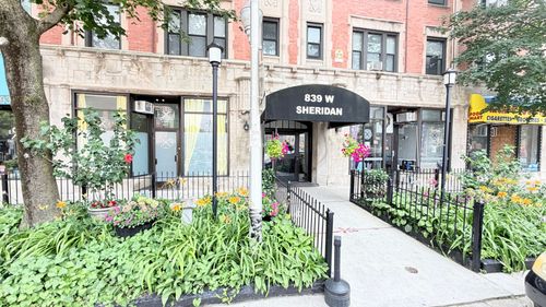 214-839 W Sheridan Rd, Chicago, IL, 60613-3026 | Card Image