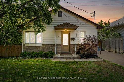 1246 Kitchener Ave, Ottawa, ON, K1V6W5 | Card Image