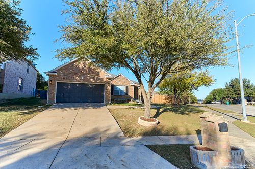 6779 Spearwood, Live Oak, TX, 78233 | Card Image