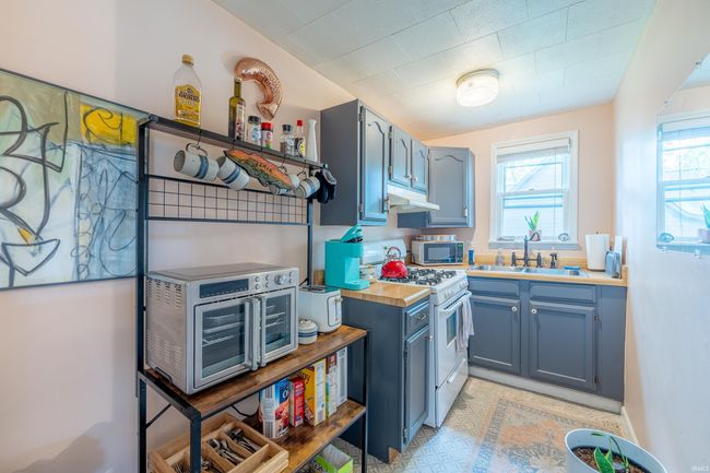 APT-3 - 1101 S Rogers St, Condo with 2 bedrooms, 1 bathrooms and null parking in Bloomington IN | Image 10