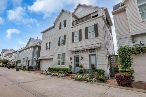 8650 Green Kolbe Ln, Houston, TX, 77080-2202 | Card Image