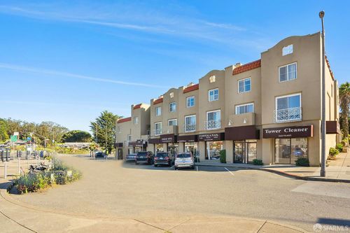 601 Portola Dr, San Francisco, CA, 94127-1207 | Card Image