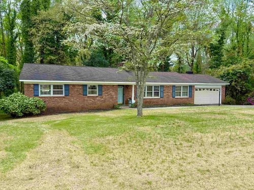 220 Trenton Rd, Gaffney, SC, 29340-3627 | Card Image