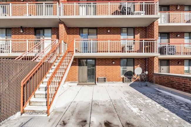APT-4C - 136-17 Maple Ave, Condo with 2 bedrooms, 3 bathrooms and 1 parking in Flushing NY | Image 15