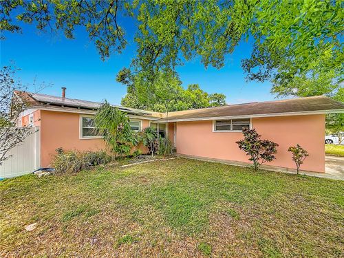 8820 58th Ln N, PINELLAS PARK, FL, 33782-4945 | Card Image