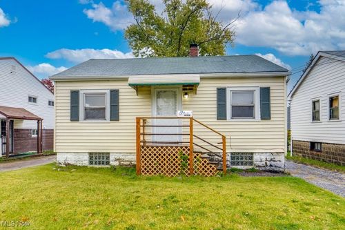 24681 Aurora Rd, Bedford Heights, OH, 44146-1737 | Card Image