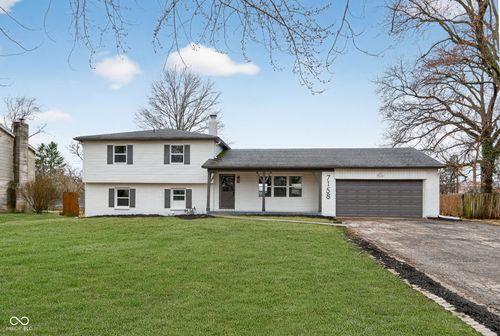7158 Munsee Ln, Indianapolis, IN, 46260-4069 | Card Image