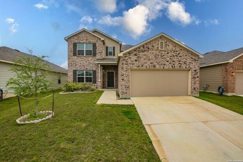 7045 Vista Loop, Live Oak, TX, 78233-6658 | Card Image