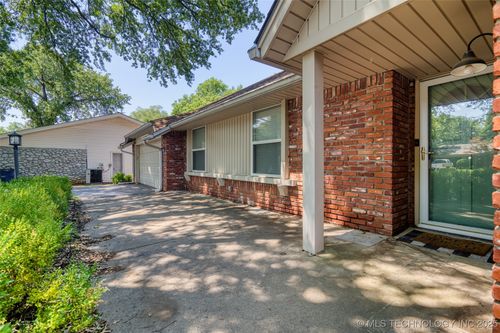 8308 Indianapolis Pl, Tulsa, OK, 74137-1743 | Card Image