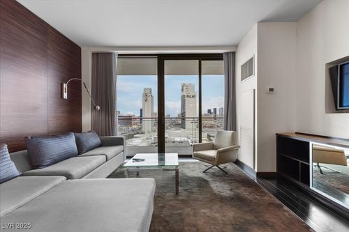 16310-4381 W Flamingo Rd, Las Vegas, NV, 89103-3903 | Card Image