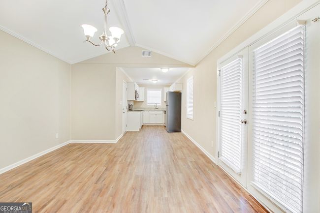 6510 Connell Rd, House other with 3 bedrooms, 2 bathrooms and 1 parking in College Park GA | Image 5
