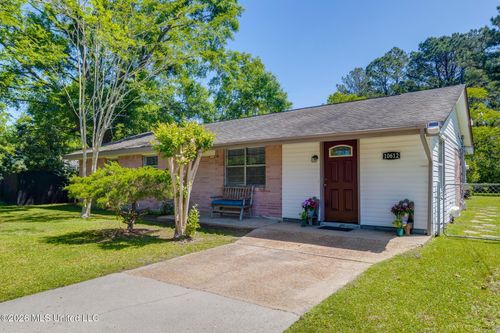 10612 Oak St, Vancleave, MS, 39565-7913 | Card Image