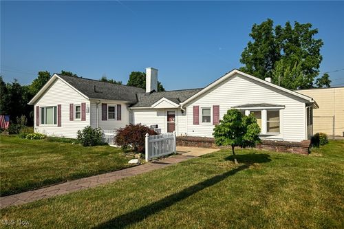 105 Jackson St, Spencer, OH, 44275 | Card Image