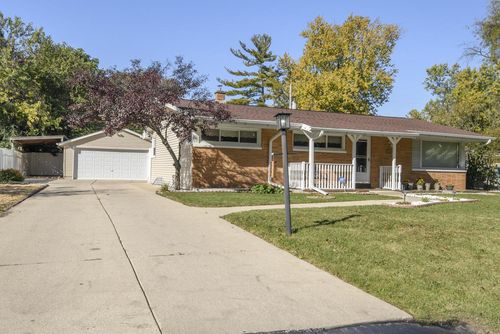 7823 53rd St Street N, Milwaukee, WI, 53223 | Card Image