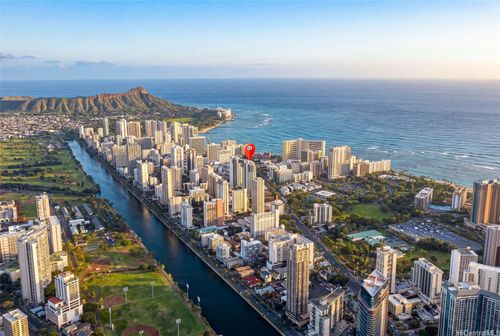 3505-383 Kalaimoku St, Honolulu, HI, 96815-2298 | Card Image