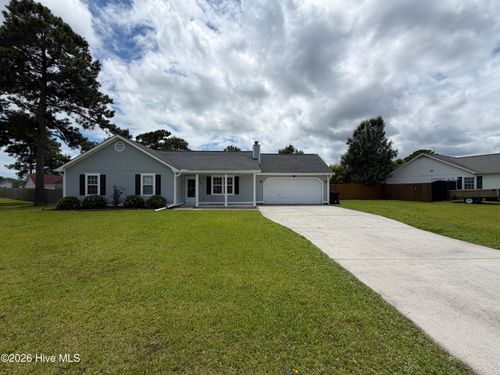 208 Parnell Rd, Hubert, NC, 28539-4504 | Card Image