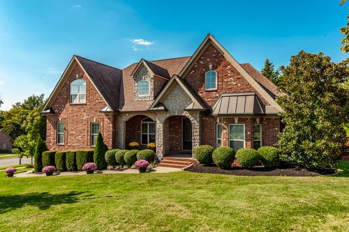 201 Amana Dr, Lebanon, TN, 37087-1435 | Card Image