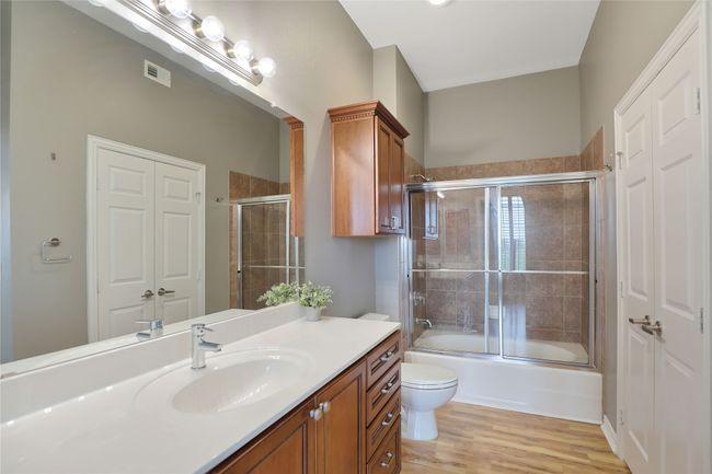 UNIT-301 - 800 E 15 Th St, Condo with 2 bedrooms, 2 bathrooms and null parking in Plano TX | Image 39